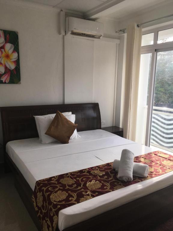Diamond Plaza Hotel Grand Anse  Bagian luar foto
